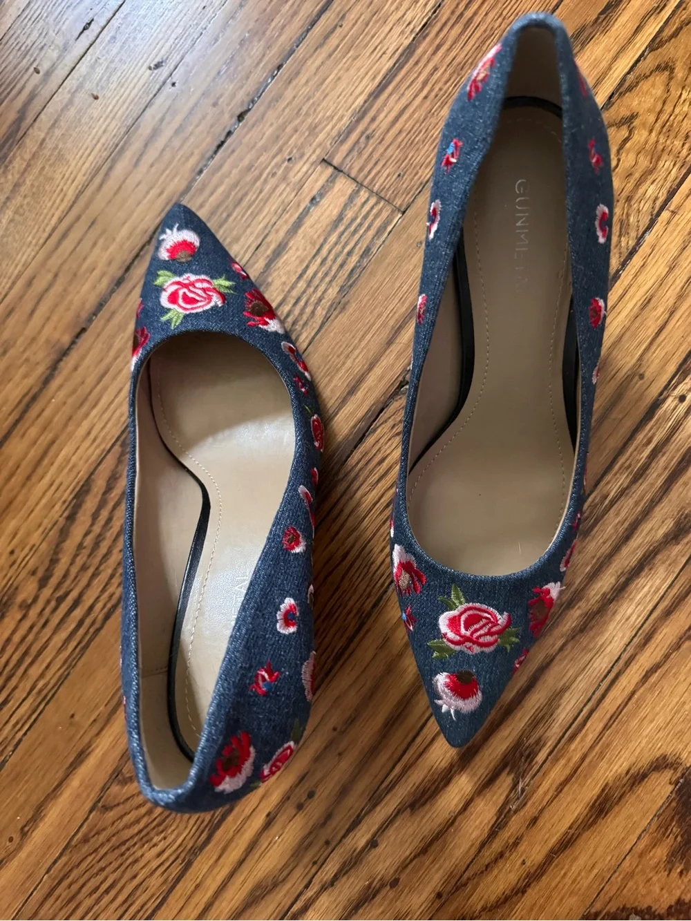 Embroidered Denim Pointed-Toe Pumps in Blue with Red Floral Detail